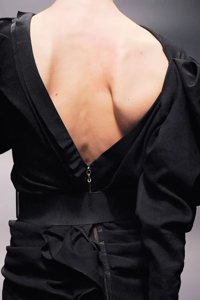 Look 29